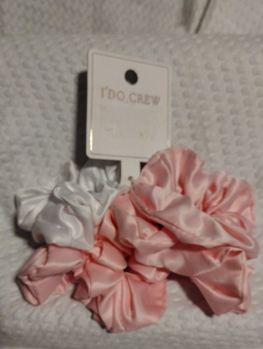 I DO CREW Pink and White Satin Scrunchie Set